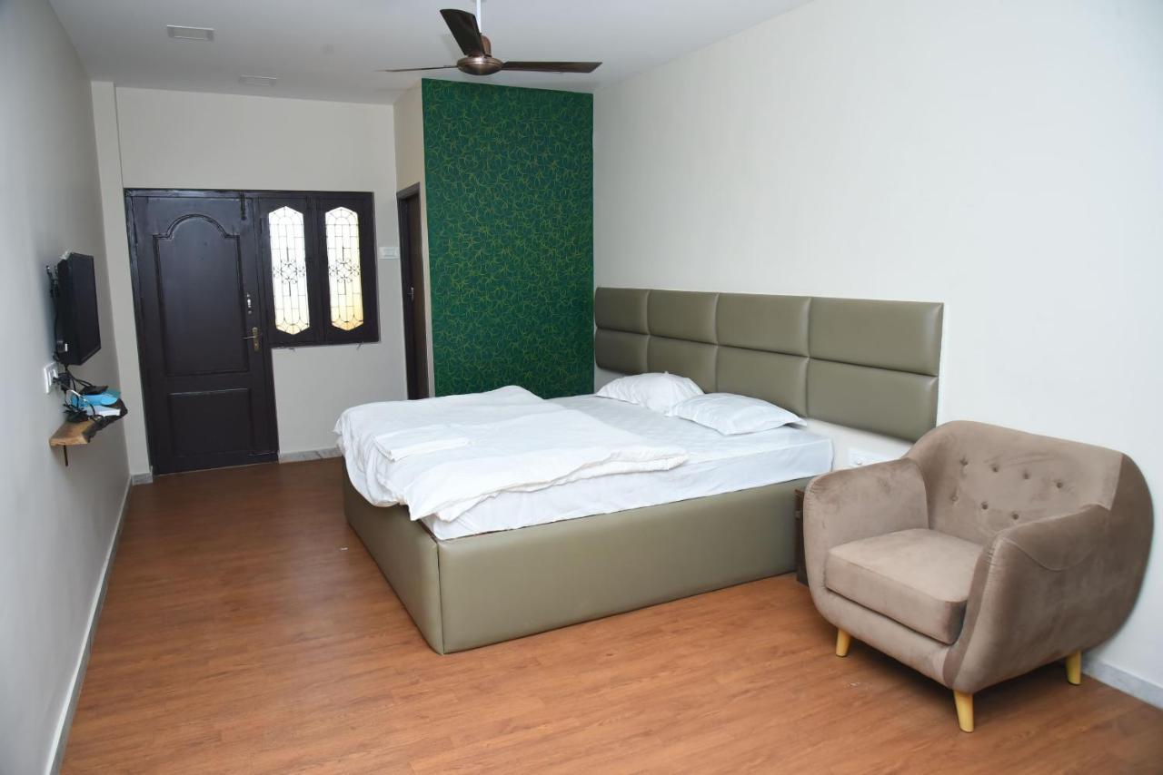 Fundera Aqua Stay Yelagiri Bagian luar foto